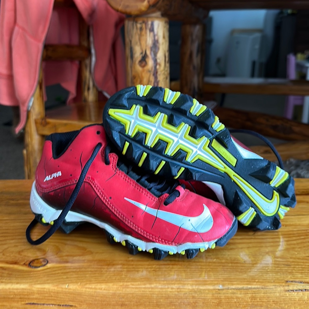 Football cleats
